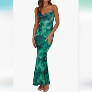 Vibrant Green Leaf Print Maxi Dress